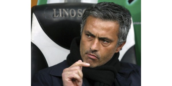 Mourinho zinsbullisch auf Özil